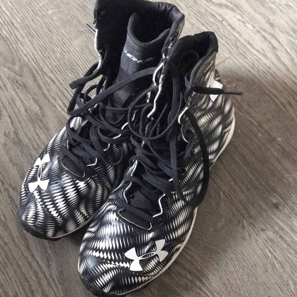 Football cleats size 5.5Y